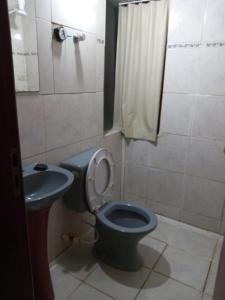 Bathroom sa Hotel Palmas Tocantins