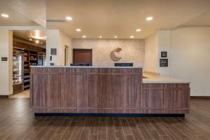 Predvorje ili recepcija u objektu Comfort Suites Broomfield-Boulder-Interlocken