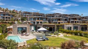 Kolam renang di atau dekat dengan Kaya Palazzo Resort & Residences Le Chic Bodrum