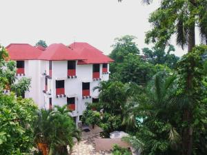 Jardí fora de Hotel Cañada Internacional