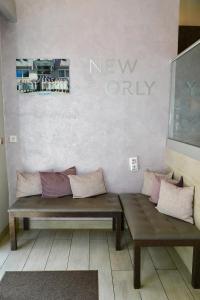 Зона вітальні в Hotel New Orly