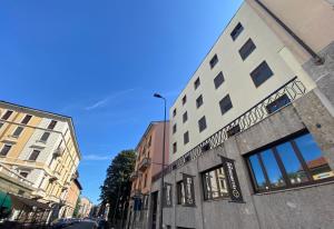 El edificio en el que está el hostal