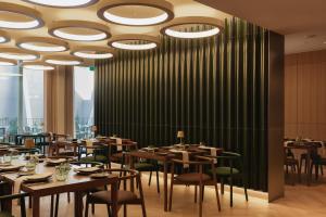 Lumen Hotel & The Lisbon Light Show 레스토랑 또는 맛집