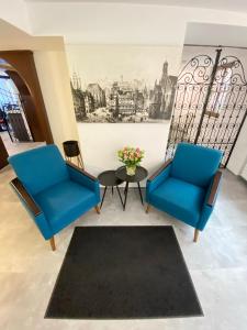 Burghotel Nürnberg tesisinde bir oturma alanı