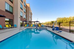 Poolen vid eller i närheten av Best Western Plus Executive Residency Phoenix North Happy Valley