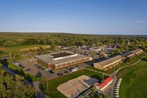 Vista aèria de Ramada by Wyndham Fredericton