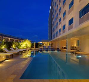 The swimming pool at or close to Park Inn by Radisson Davao