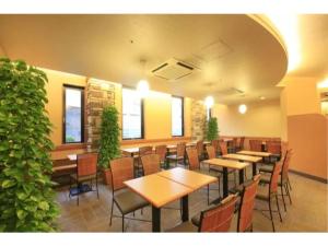 A restaurant or other place to eat at R&B Hotel Sendai Hirosedori Ekimae - Vacation STAY 39659v