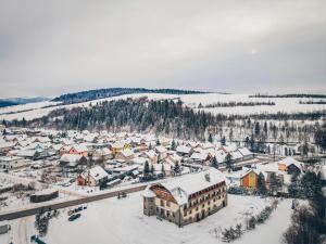 Orava Hotel under vintern