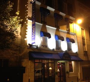 Gallery image of Hotel Boileau in Paris