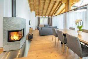 พื้นที่นั่งเล่นของ Luxury Residence Colosseo Zermatt