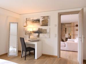 Fotografija u galeriji objekta Apartment Chesa Piz Padella - St- Moritz by Interhome u gradu Sent Moric