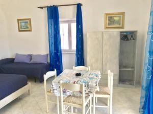 Predel za sedenje v nastanitvi Ponza Holiday Homes - Giancos