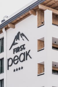 Сертификат, награда, вывеска или другой документ, выставленный в FIRSTpeak Zauchensee