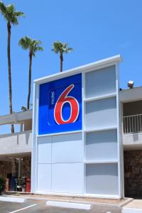 Foto da galeria de Motel 6 Old town Scottsdale Fashion Square em Scottsdale