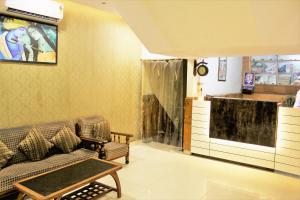 A seating area at Hotel Maharana Palace