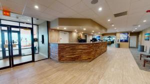 Lobby o reception area sa Beachfront Palms Hotel Galveston