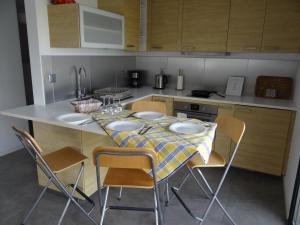 Una cocina o kitchenette en That Little Place in Batalha