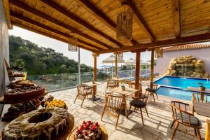 Bazen v nastanitvi oz. blizu nastanitve Skiathos Avaton Suites & Villas, Philian Hotels and Resorts