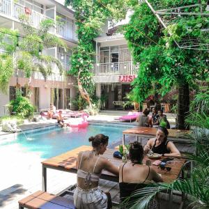 Majoituspaikassa Lushy Hostel Canggu tai sen lähellä sijaitseva uima-allas