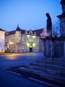 Budynek, w którym mieści się hotel