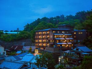 Building kung saan naroon ang ryokan