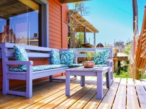 A balcony or terrace at Cabañas Kundalini Punta del Diablo