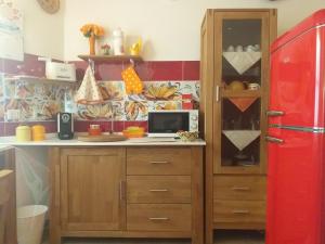 Dapur atau dapur kecil di Holiday Room Sa Tebia