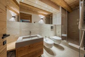 Un baño de Chalet Socrepes - Dolomiti Skyline