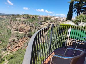 Un balcón o terraza en Apartamento Mirador del Tajo