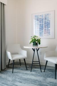 A seating area at Hotel Bethany Beach