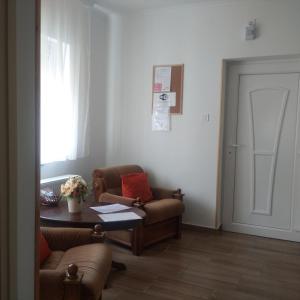 Area tempat duduk di Kaptárkő Apartmanház