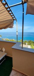 Afbeelding uit fotogalerij van Indipendent apartment with a spectacular view in Cala Gonone