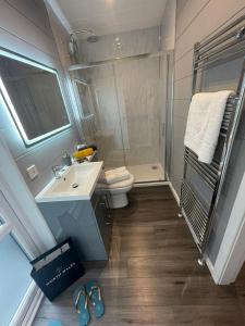 O baie la P78 - Studio Pod with Hot Tub