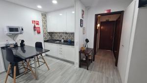 Dapur atau dapur kecil di Desertas View Apartment