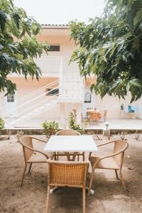 En terrasse eller udendørsområde på Résidence Idéal-Subrini