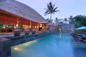 Бассейн в The Purist Villas & Spa Ubud или поблизости