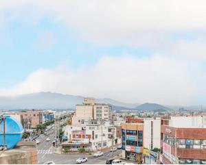 Uma vista da montanha tirada do hotel 