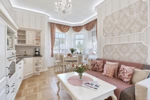 A kitchen or kitchenette at Residenz Haus Waldeck