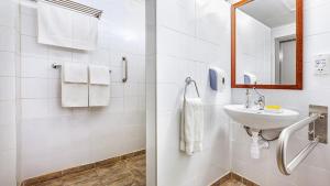 Troodos Hotel & Spa tesisinde bir banyo