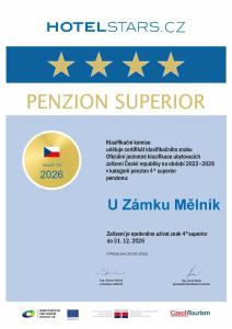 Un certificado, premio, letrero u otro documento en Penzion U Zámku