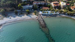 Galeri foto Kamari Apartments seafront di Kalamata