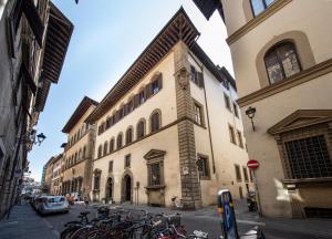 Ciclismo en Palazzo Martellini Residenza d'epoca o alrededores