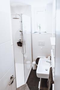 Un baño de Ferienwohnung Goitzschezeit