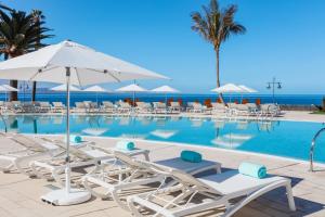 Hồ bơi trong/gần Iberostar Selection Lanzarote Park