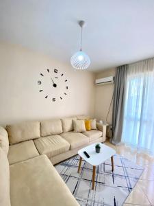 Atpūtas zona naktsmītnē Chlo apartment 2 Tirana