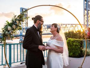 Viesi, kas uzturas naktsmītnē Hyatt Regency Jacksonville Riverfront