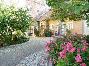 Сад в Schloss Goldacker - das Schloss der Gesundheit