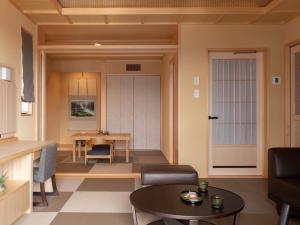 Зона вітальні в Hotel Shikinoyakata Hakone Ashinoko