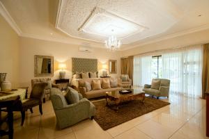 The Victoria Falls Deluxe Suites पर बैठने की जगह